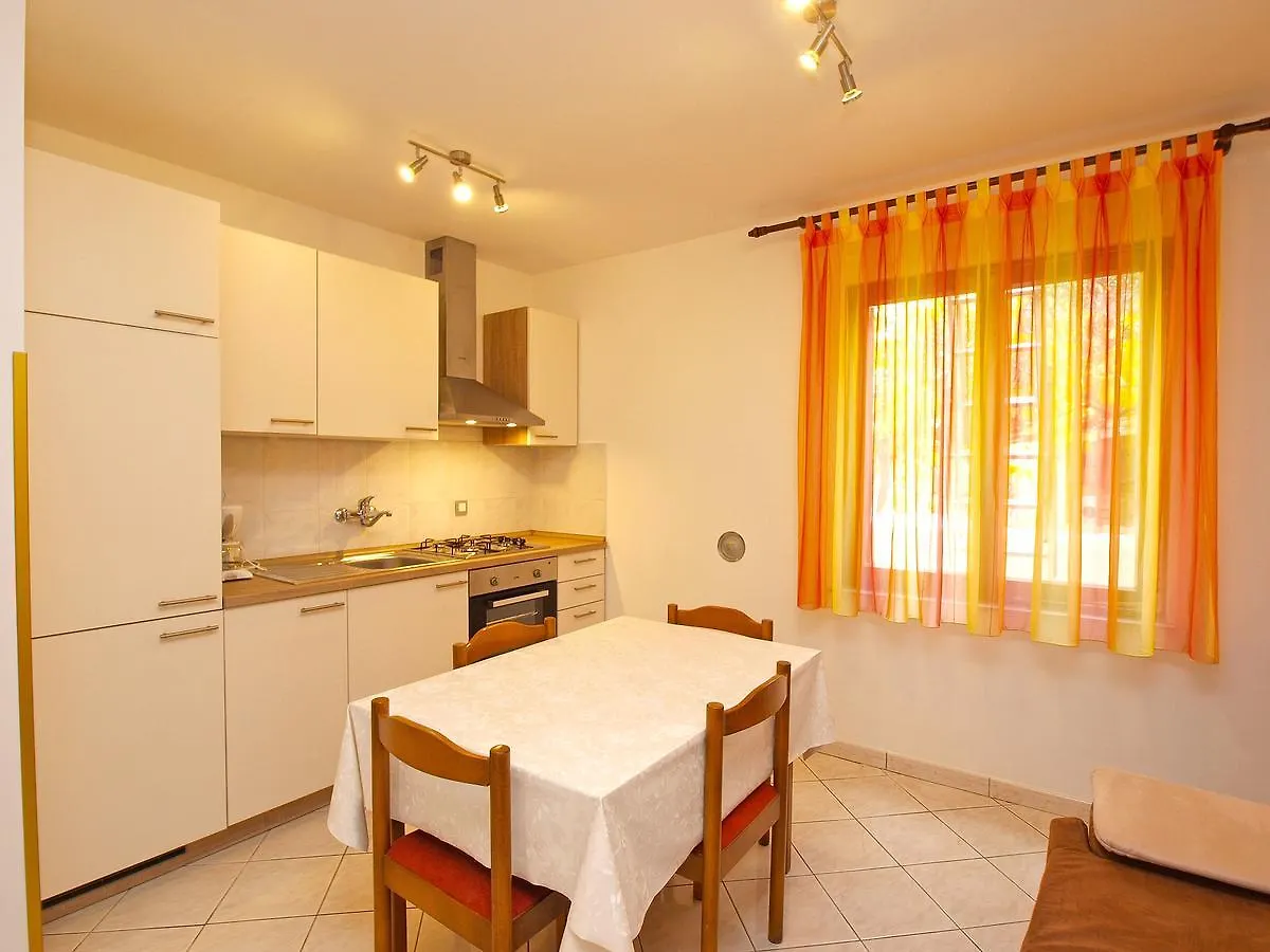 Apartment Cocaletto 1047 Rovinj Croatia
